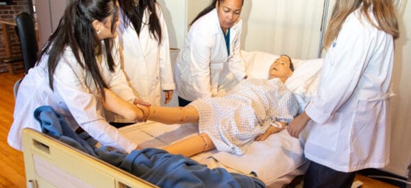 ACI Medical & Dental School | Cross-Training For Medical Assistants